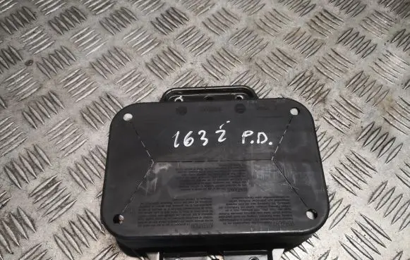Mercedes-Benz ML W163 Front door airbag 1638600605 A1638600605