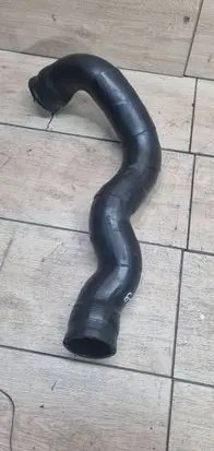 Mercedes-Benz Vito Viano W638 Intercooler hose/pipe A6385281982