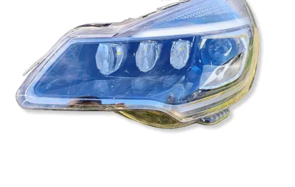 Citroen DS3 Headlight/headlamp 9808065180 89908458