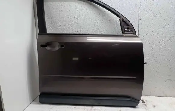 Nissan X-Trail T31 Front door