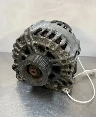 Audi A4 S4 B8 8K Generator/alternator 059903016J