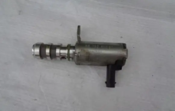 Peugeot 308 Camshaft vanos timing valve 9675081780