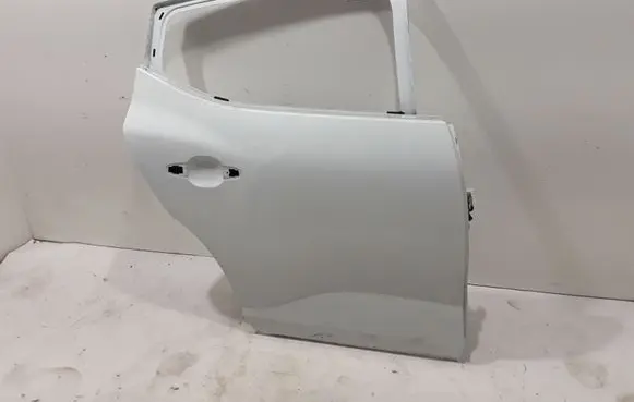 Dacia Sandero Rear door 821123030R