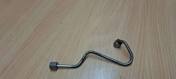 Citroen DS5 Fuel line pipe 1570P6 413FD87N