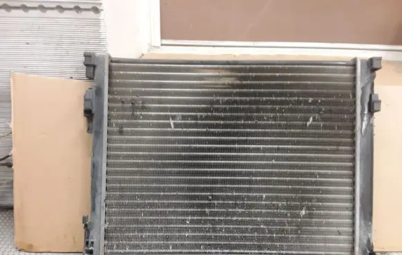 Coolant radiator