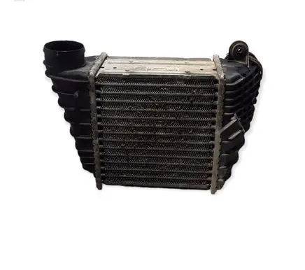 Volkswagen Golf IV Intercooler air channel guide 