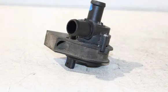 Volkswagen PASSAT B8 Electric auxiliary coolant/water pump 5Q0965567 12402300305