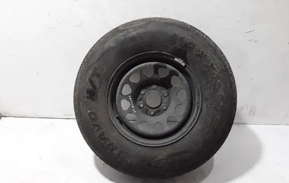 Chevrolet Silverado R17 spare wheel 86508934