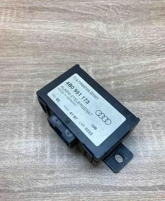 Audi A4 S4 B5 8D Alarm control unit/module 4B0951173