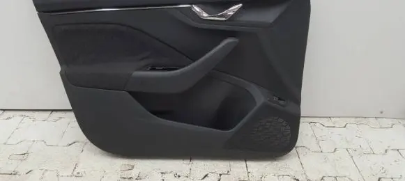 Skoda Kamiq Front door card panel trim