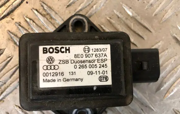 Audi A4 S4 B6 8E 8H ESP acceleration yaw rate sensor 8E0907637A 0265005245 0012916