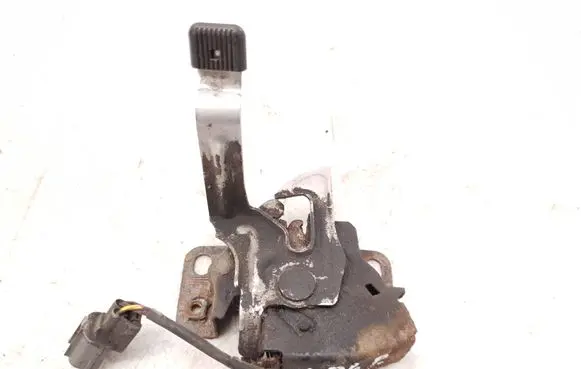 Honda FR-V Engine bonnet/hood lock/catch