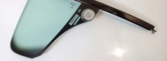 BMW 8 G16 Rear door window glass 7484250 51357484250