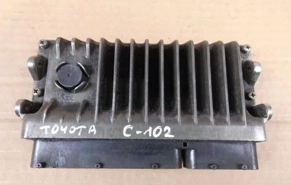Toyota Auris E180 Engine control unit/module 896610ZM30