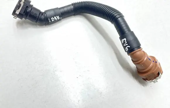 KIA EV6 Electric car engine cooling hoses/pipes 202210 3350L 0878R