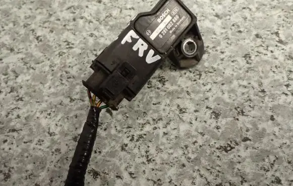 Honda FR-V Vacuum valve 0281002680
