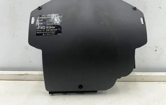 Mercedes-Benz A W168 Fuse box cover 1685400082