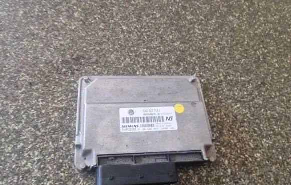 Volkswagen Touareg I Gearbox control unit/module 0AD927755L
