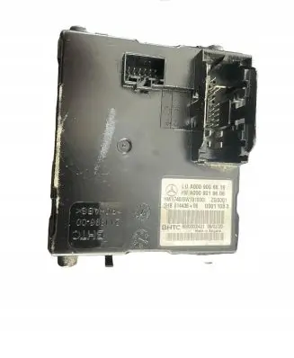 Mercedes-Benz E W213 Air conditioner control unit module A0009006619