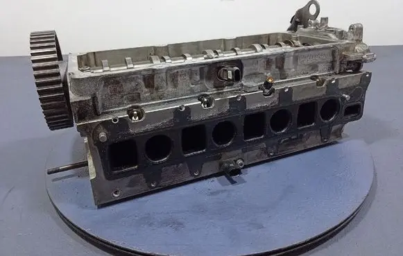 Alpine A610 Engine head 05L103308P