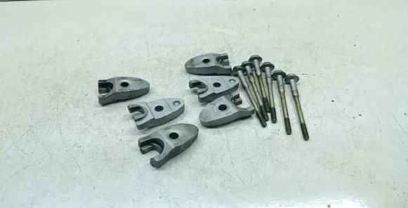 Audi A7 S7 4G Fuel Injector clamp holder 059216J