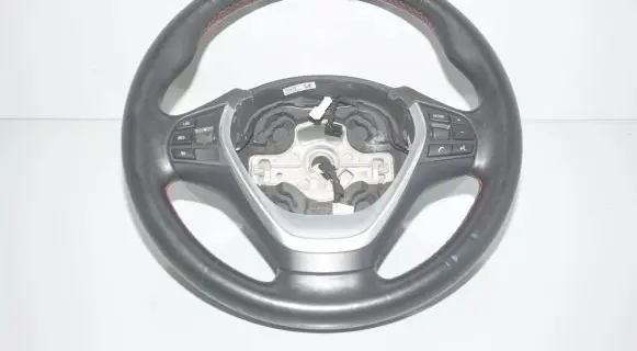 BMW 4 F32 F33 Steering wheel 7468009 61317468009 9383879