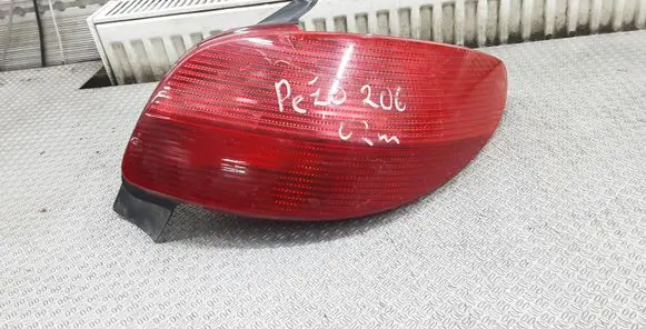 Peugeot 206 Rear/tail lights