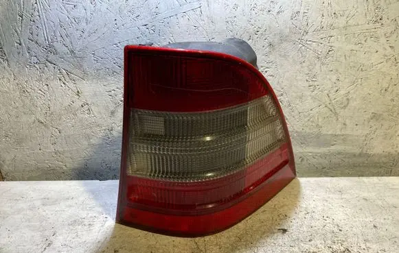 Mercedes-Benz ML W163 Rear/tail lights A1638200077