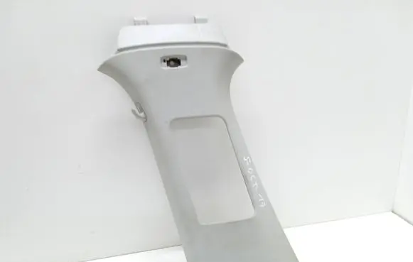 Skoda Octavia Mk3 (5E) (B) pillar trim (top) 5E0867243