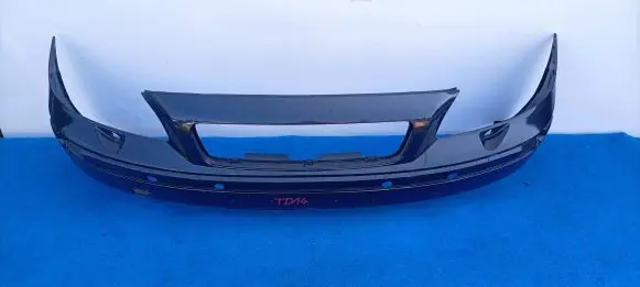 Volvo V70 Front bumper 09484239
