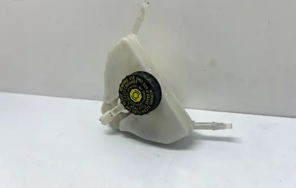 Mercedes-Benz C W205 Brake fluid reservoir A2054300002 1812140428 03350891201