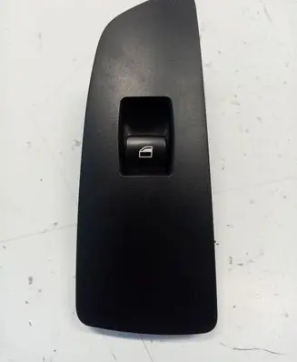 BMW 1 E81 E87 Electric window control switch 6970242 61316970242 61316951991