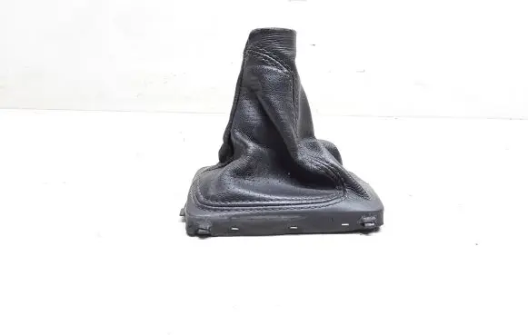 Volvo S60 Gear lever shifter trim leather/knob