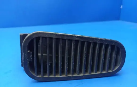 Jaguar XJS Dashboard side air vent grill/cover trim BEC11361