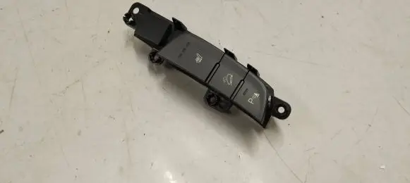 Hyundai Kona I Seat heating switch 93350j9fd0 84650j9eb0