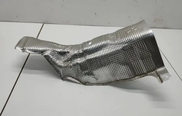 Exhaust heat shield