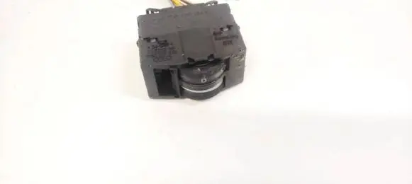 Audi A3 S3 8L Headlight level height control switch 8L0919094A 04052203