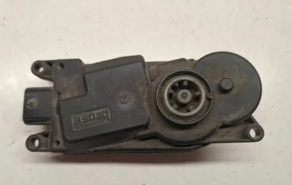 BMW 7 G11 G12 Radiator active air flap actuator C93092 C93092113