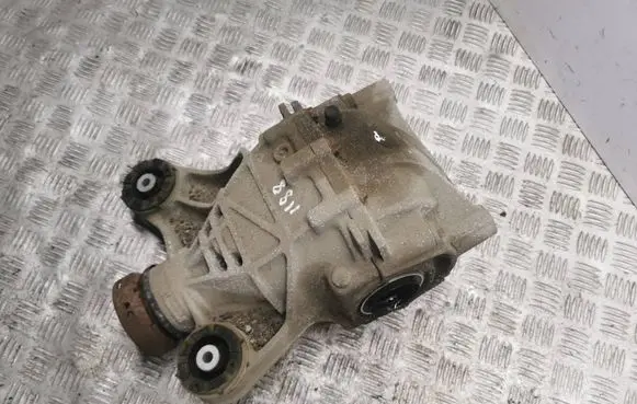 Jaguar XE Rear differential