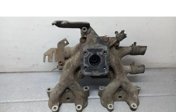 Volkswagen Polo II 86C 2F Intake manifold