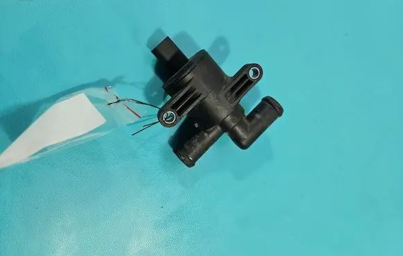 Seat Leon (5F) Electric auxiliary coolant/water pump 4H0121671B IMPRK1477041