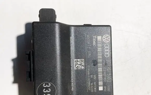 Volkswagen PASSAT B6 Gateway control module 3C0907530L
