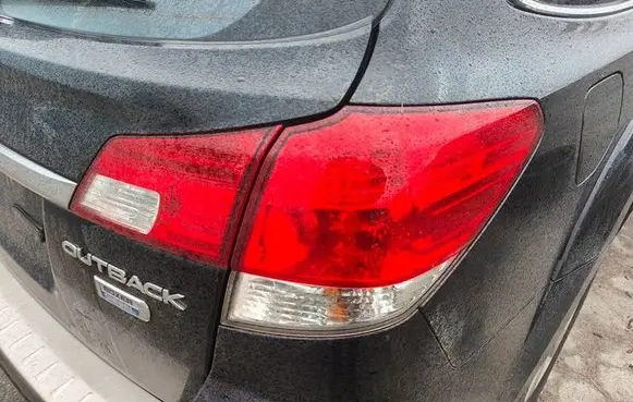 Subaru Legacy Rear/tail lights set 110KW