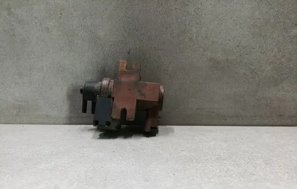 Ford Mondeo MK IV Turbo solenoid valve 6G9Q9E882CA 70177100