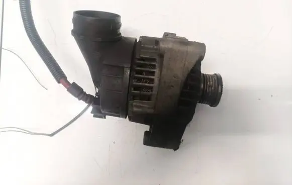 BMW 5 E39 Generator/alternator 61j012505