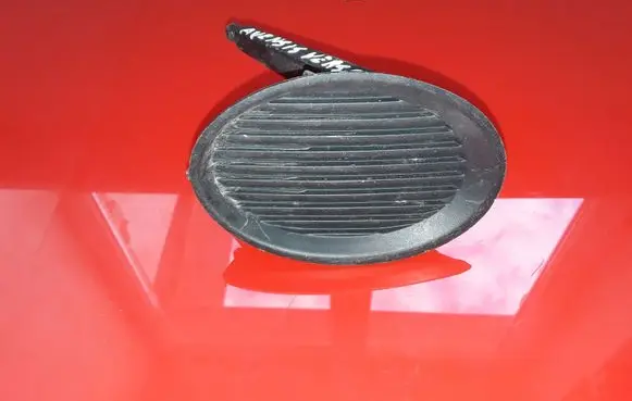 Toyota Avensis Verso Front bumper lower grill NOCODE