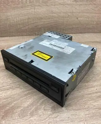 Audi A6 S6 C6 4F CD/DVD changer 4E0035111A 4E0910111D