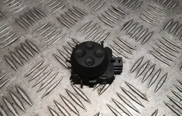Mercedes-Benz ML W166 Seat control switch A2048702658 2048702658