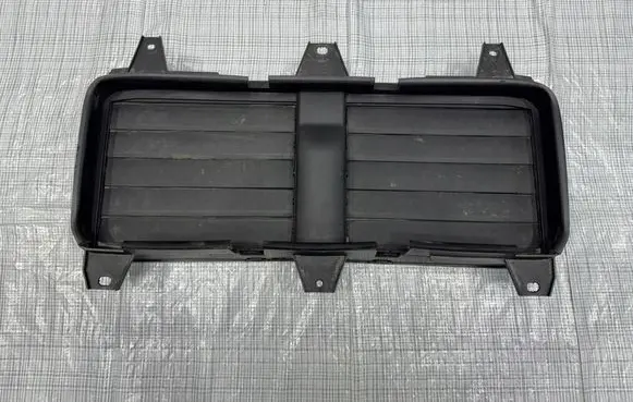 Maserati GranTurismo Radiator trim 6701790270