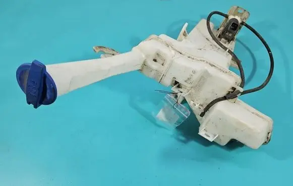 KIA Picanto Windshield washer fluid reservoir/tank 98610-G6000 IMPRK1541083